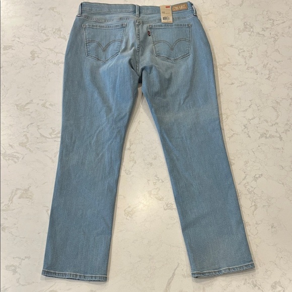 Levi's Women's 525 Perfect Waist Straight Jeans - Light Blue - Picture 4 of 11